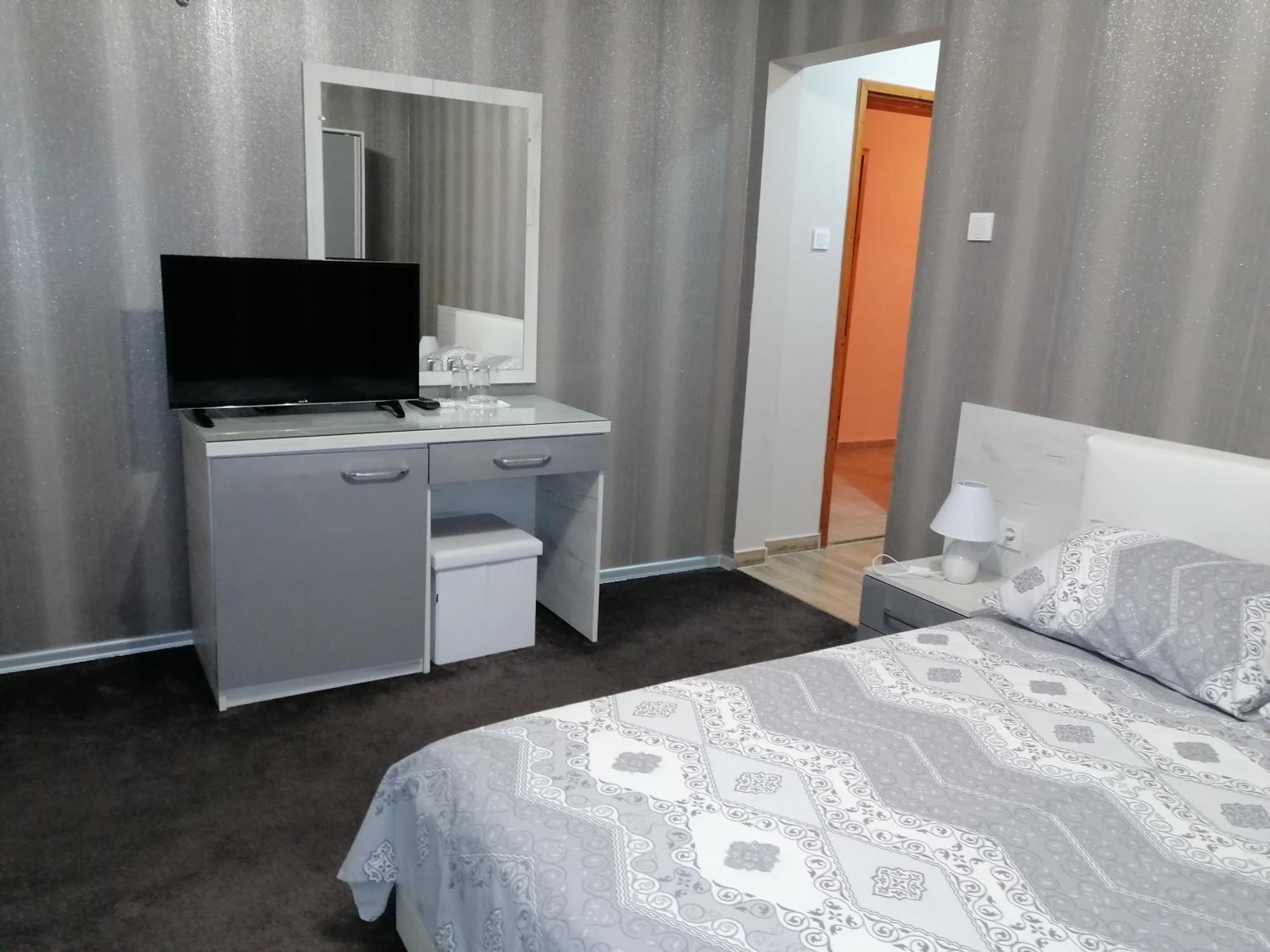Hotel Джорджия Kiten  Zimmer foto