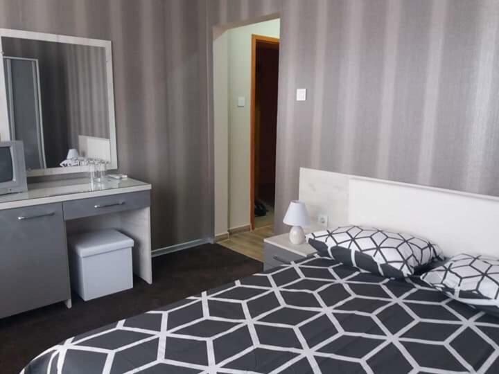 Hotel Джорджия Kiten  Exterior foto